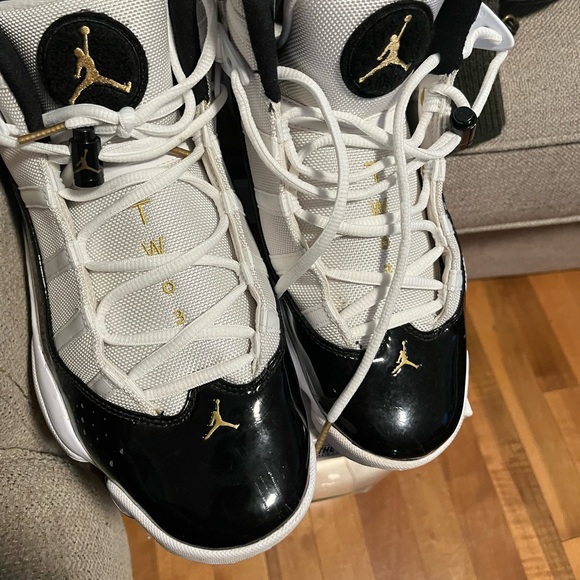 Air Jordan’s 6 Rings defining moments use size10 CW6993-100 black/white - Picture 1 of 16